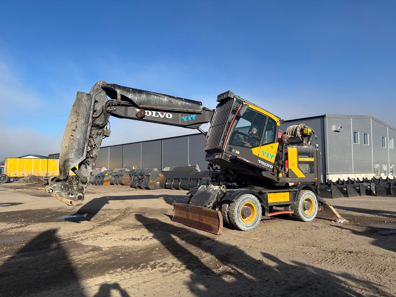 Volvo EW160E - Pelle: photos 1 Volvo EW160E - Pelle: photos 1