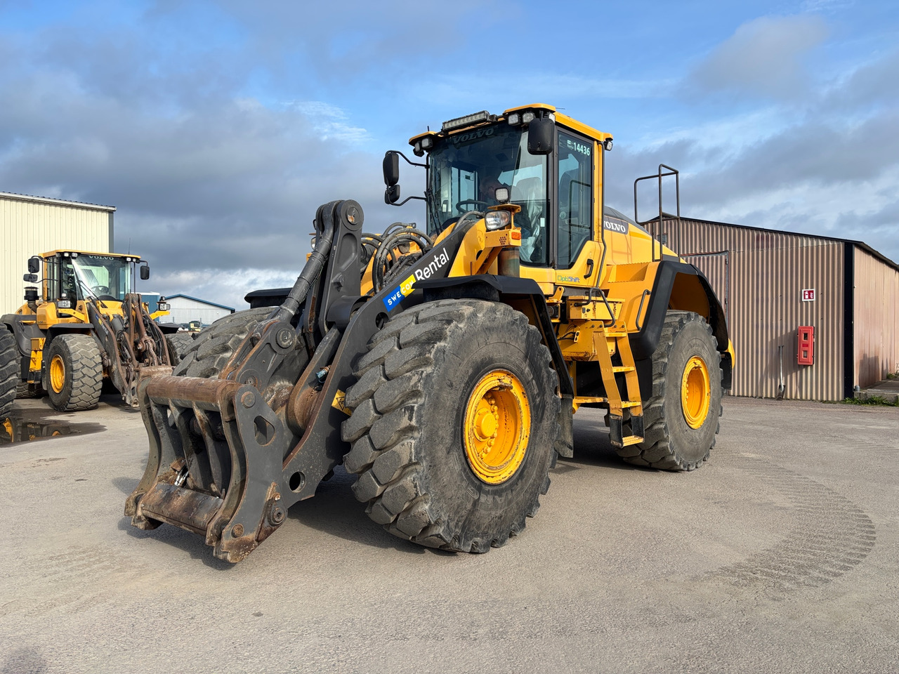 Volvo L150H - Chargeuse sur pneus: photos 1 Volvo L150H - Chargeuse sur pneus: photos 1