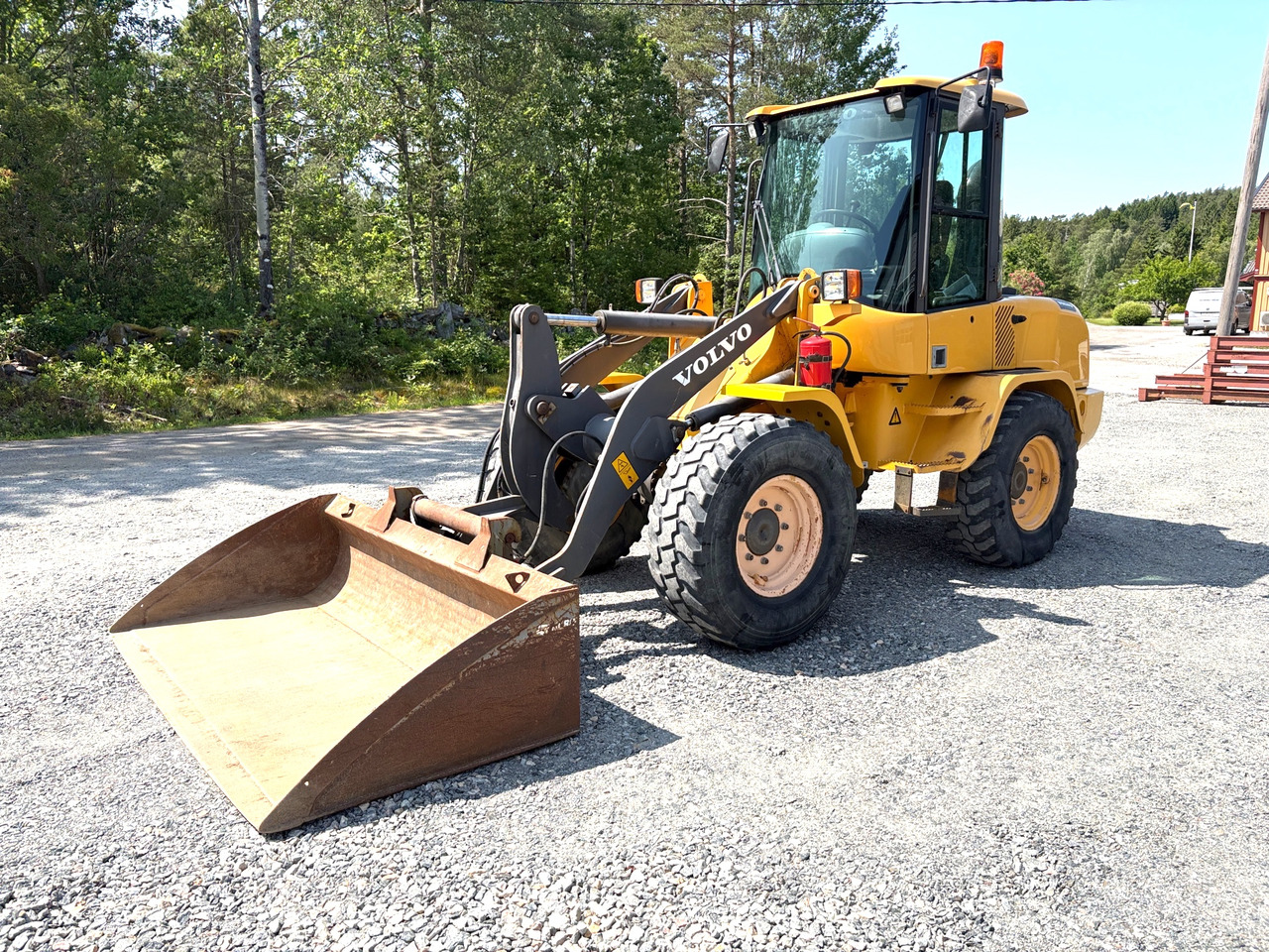Volvo L30G - Chargeuse sur pneus: photos 1 Volvo L30G - Chargeuse sur pneus: photos 1