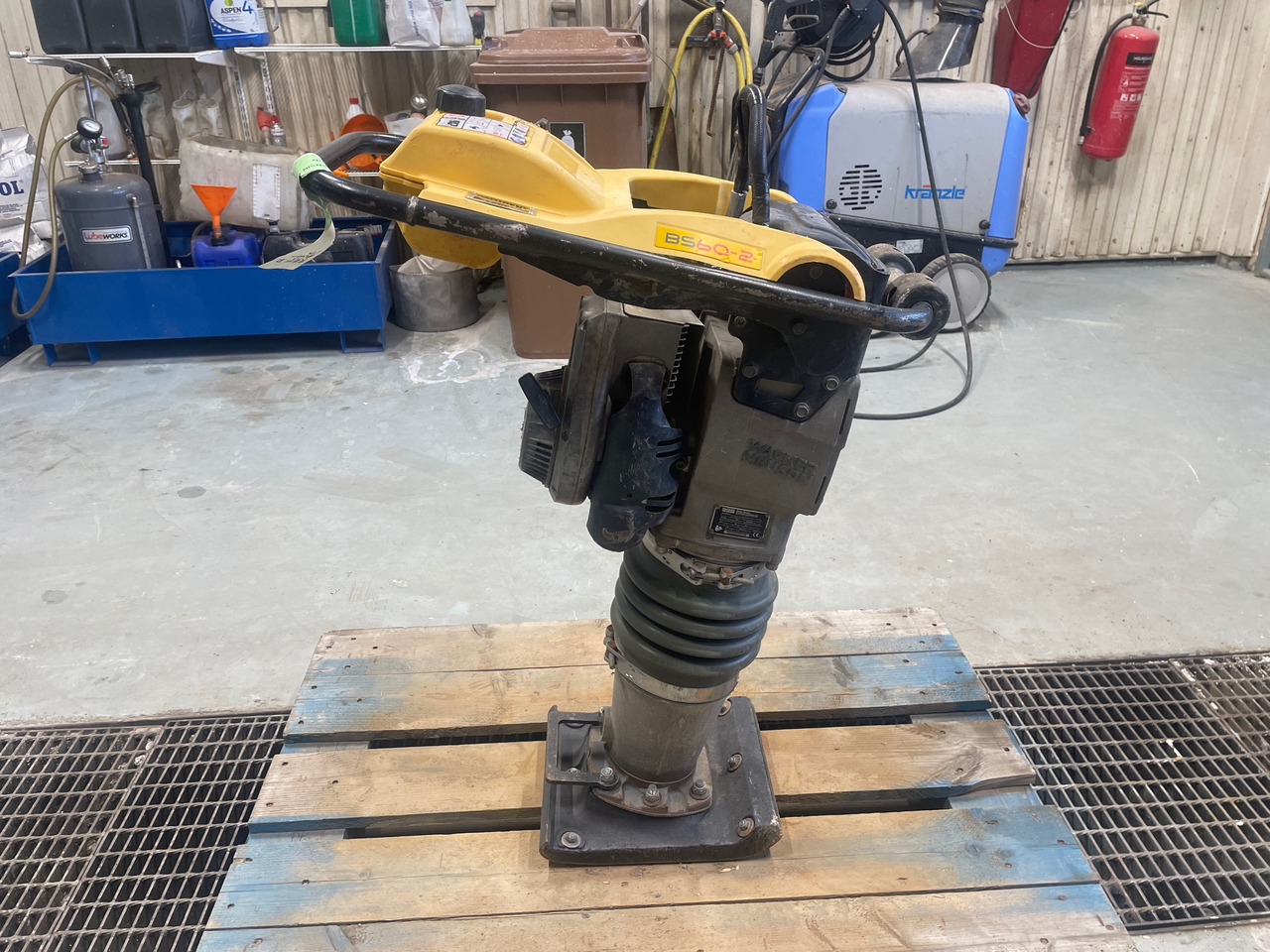 Wacker Neuson BS60-2 - Plaque vibrante: photos 1 Wacker Neuson BS60-2 - Plaque vibrante: photos 1