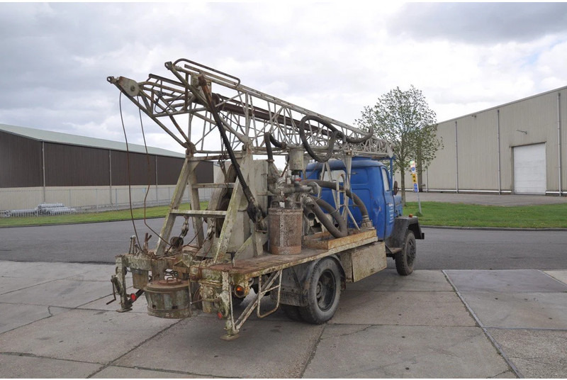 Magirus Deutz A4500 - DA72 - Foreuse: photos 4 Magirus Deutz A4500 - DA72 - Foreuse: photos 4