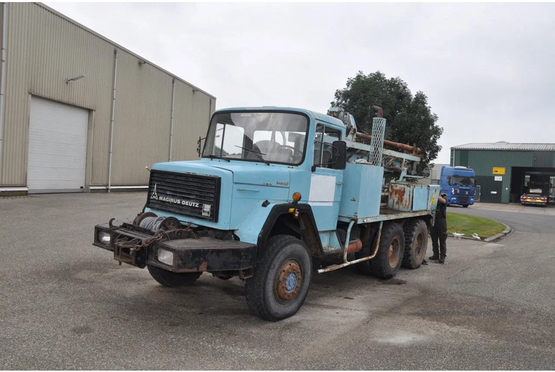 Magirus Deutz iveco Bonne esperance / atlas copco - Foreuse: photos 1 Magirus Deutz iveco Bonne esperance / atlas copco - Foreuse: photos 1