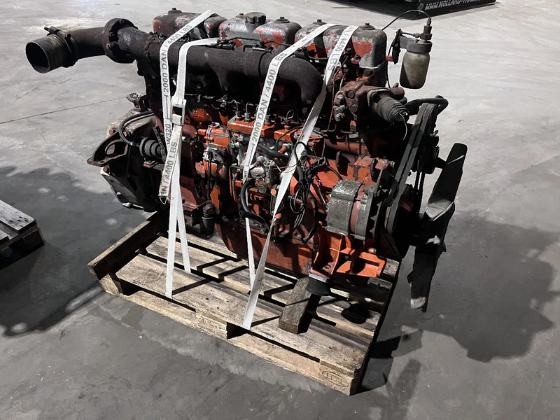 Scania DN 80.1 motor scania 82 - Moteur pour Camion: photos 3 Scania DN 80.1 motor scania 82 - Moteur pour Camion: photos 3