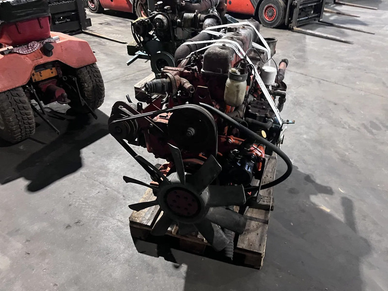 Scania DN 80.1 motor scania 82 - Moteur pour Camion: photos 4 Scania DN 80.1 motor scania 82 - Moteur pour Camion: photos 4