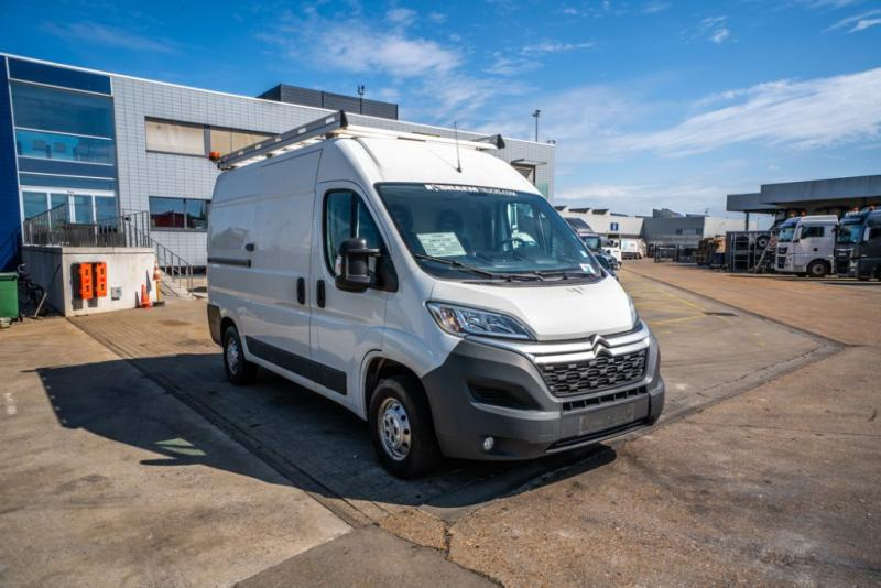 CITROEN JUMPER 2.0 HDI - Fourgon utilitaire: photos 2 CITROEN JUMPER 2.0 HDI - Fourgon utilitaire: photos 2