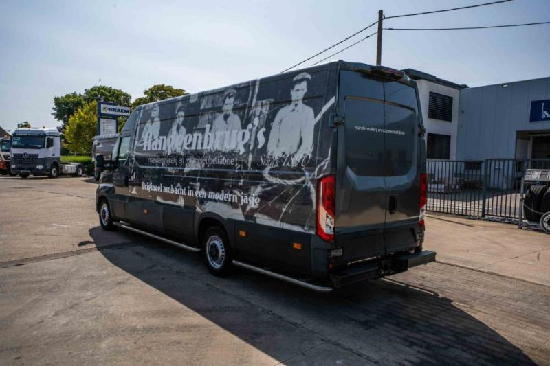 Iveco DAILY 35S16 - Fourgon utilitaire: photos 5 Iveco DAILY 35S16 - Fourgon utilitaire: photos 5