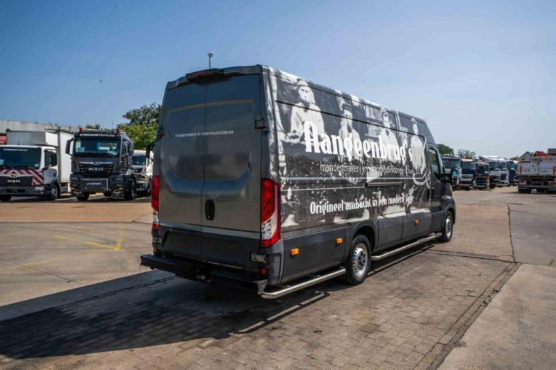Iveco DAILY 35S16 - Fourgon utilitaire: photos 4 Iveco DAILY 35S16 - Fourgon utilitaire: photos 4