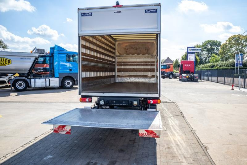 MAN TGE 5.180 + d'Hollandia 750kg - Fourgon utilitaire: photos 5 MAN TGE 5.180 + d'Hollandia 750kg - Fourgon utilitaire: photos 5