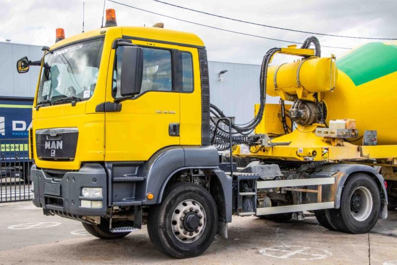 MAN TGS 18.360 BLS-4X4H+MIXER 10 m3 - Camion malaxeur: photos 5 MAN TGS 18.360 BLS-4X4H+MIXER 10 m3 - Camion malaxeur: photos 5