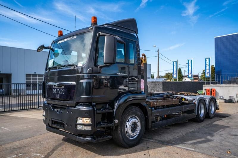 MAN TGS 26.440 BL - 6X4 - Camion ampliroll: photos 2 MAN TGS 26.440 BL - 6X4 - Camion ampliroll: photos 2