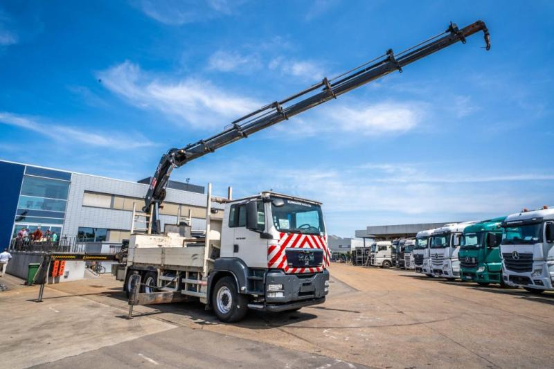 MAN TGS 33.400 BB - HIAB 377 E-5 HIPRO - Camion plateau, Camion grue: photos 3 MAN TGS 33.400 BB - HIAB 377 E-5 HIPRO - Camion plateau, Camion grue: photos 3