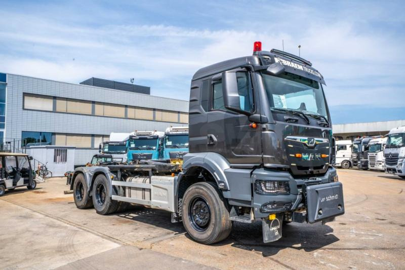 MAN TGS 33.470 BL - PALFINGER - Camion ampliroll: photos 3 MAN TGS 33.470 BL - PALFINGER - Camion ampliroll: photos 3