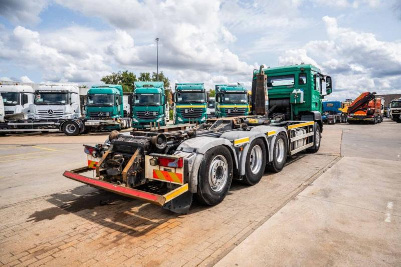 MAN TGS 35.440 BL 8x4-4 - Camion ampliroll: photos 4 MAN TGS 35.440 BL 8x4-4 - Camion ampliroll: photos 4