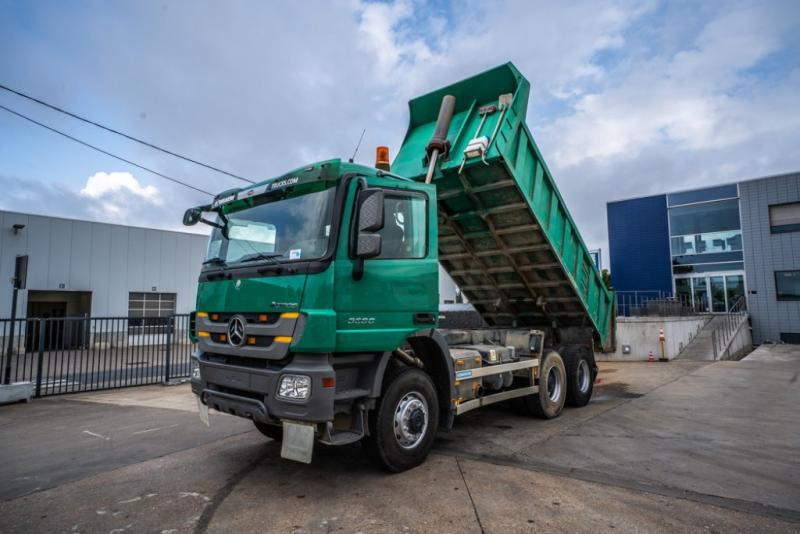 Mercedes ACTROS 3336 AK-MP3 - Camion benne: photos 1 Mercedes ACTROS 3336 AK-MP3 - Camion benne: photos 1