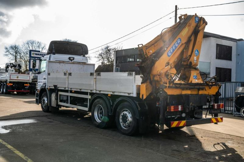 Mercedes AXOR 2529 L - EFFER 250/4S+JIB - Camion plateau, Camion grue: photos 5 Mercedes AXOR 2529 L - EFFER 250/4S+JIB - Camion plateau, Camion grue: photos 5
