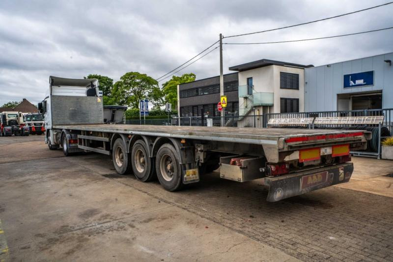 SYSTEM TRAILERS SYSTEM TRAILERS GSPRS27 - Semi-remorque: photos 3 SYSTEM TRAILERS SYSTEM TRAILERS GSPRS27 - Semi-remorque: photos 3
