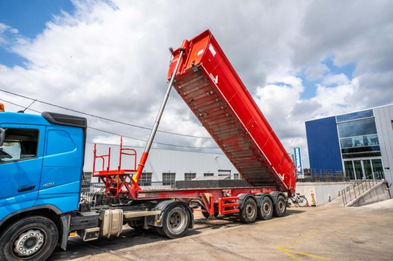 Stas S300XC -C1B-ALU - Semi-remorque benne: photos 1 Stas S300XC -C1B-ALU - Semi-remorque benne: photos 1