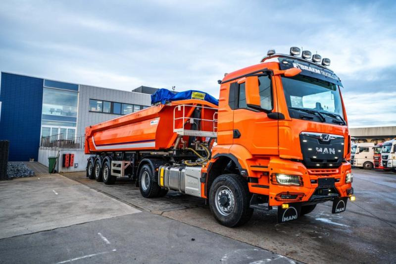 MAN TGS 18.520 BLS 4X4H - 46.020 KM - Tracteur routier: photos 3 MAN TGS 18.520 BLS 4X4H - 46.020 KM - Tracteur routier: photos 3