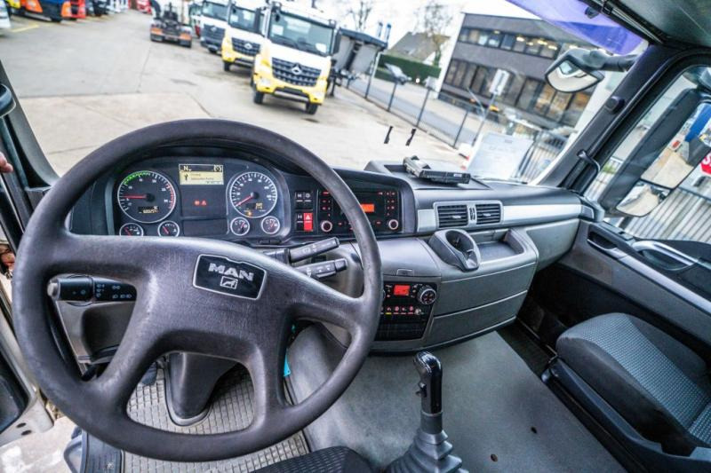Tracteur routier MAN TGS 33.440 BLS - MANUAL - BIG AXLES: photos 8 Tracteur routier MAN TGS 33.440 BLS - MANUAL - BIG AXLES: photos 8