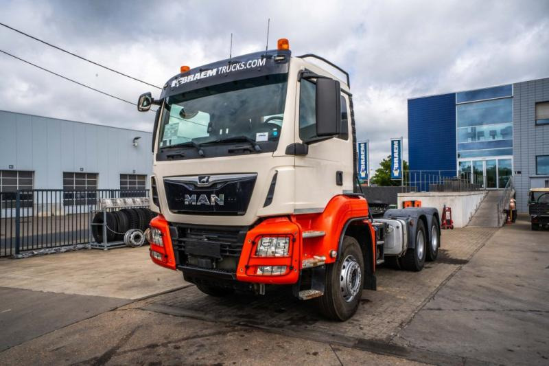 MAN TGS 33.460 BLS+BIG AXLES+KIPHYDR. - Tracteur routier: photos 1 MAN TGS 33.460 BLS+BIG AXLES+KIPHYDR. - Tracteur routier: photos 1