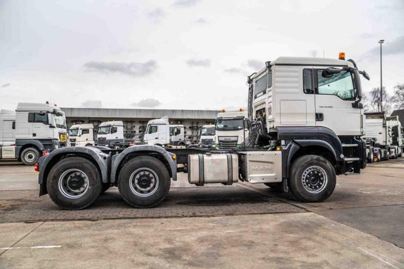 MAN TGS 33.500 BLS+BIG AXLES+KIPHYDR. - Tracteur routier: photos 5 MAN TGS 33.500 BLS+BIG AXLES+KIPHYDR. - Tracteur routier: photos 5