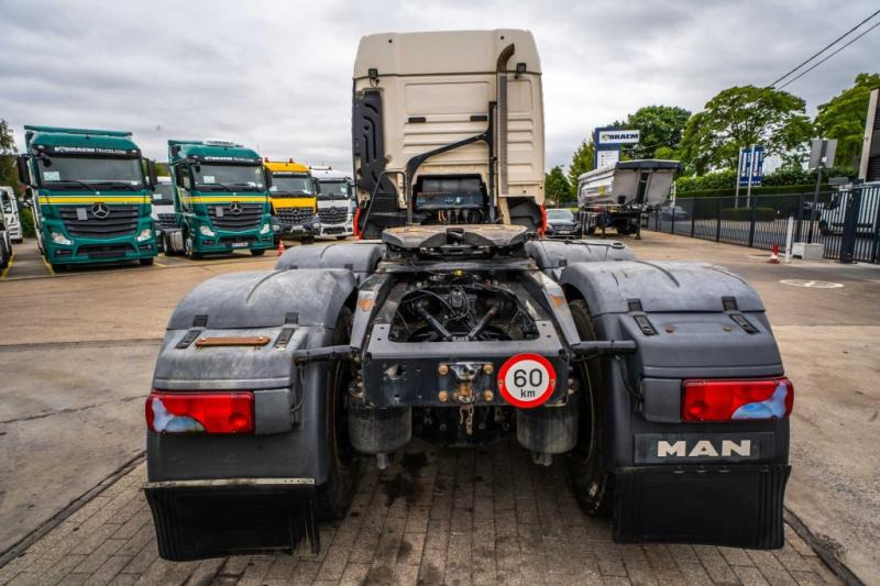 MAN TGX 33.560 XLX BLS+BIG AXLES+INTARDER - Tracteur routier: photos 5 MAN TGX 33.560 XLX BLS+BIG AXLES+INTARDER - Tracteur routier: photos 5
