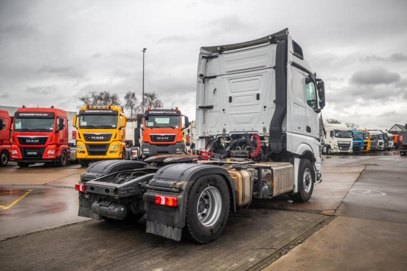 Mercedes ACTROS 1845 HAD+KIPHYDR. - Tracteur routier: photos 3 Mercedes ACTROS 1845 HAD+KIPHYDR. - Tracteur routier: photos 3