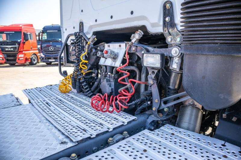 Mercedes AROCS 1845 HAD - 4X4 + HYDR. - Tracteur routier: photos 5 Mercedes AROCS 1845 HAD - 4X4 + HYDR. - Tracteur routier: photos 5