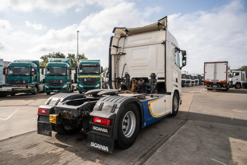 Scania R450 + KIPHYDR. - Tracteur routier: photos 4 Scania R450 + KIPHYDR. - Tracteur routier: photos 4