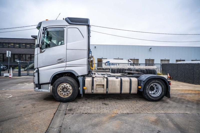 Volvo FH 460 +KIPHYDR. - Tracteur routier: photos 2 Volvo FH 460 +KIPHYDR. - Tracteur routier: photos 2