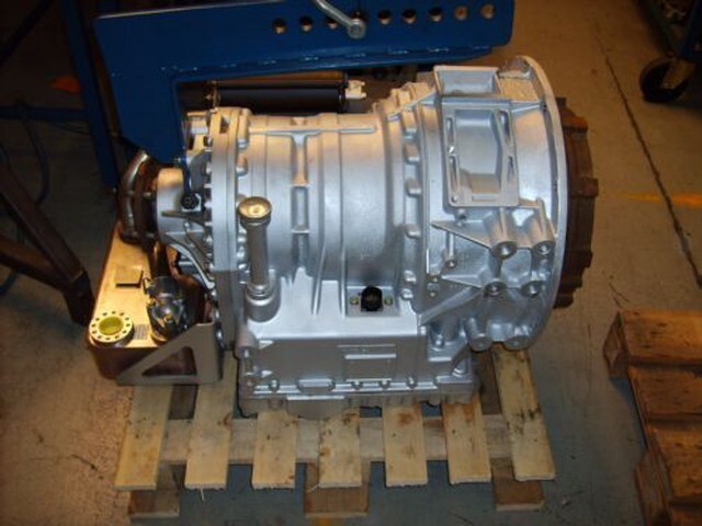 Evobus ZF 5HP502C, ZF 5HP592C, ZF 6HP602C - Boîte de vitesse pour Bus: photos 1 Evobus ZF 5HP502C, ZF 5HP592C, ZF 6HP602C - Boîte de vitesse pour Bus: photos 1
