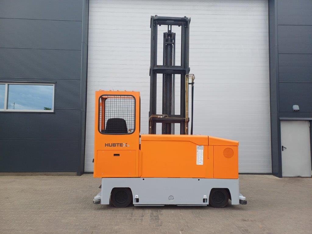 Hubtex MQ40 - Chariot multidirectionnel: photos 4 Hubtex MQ40 - Chariot multidirectionnel: photos 4