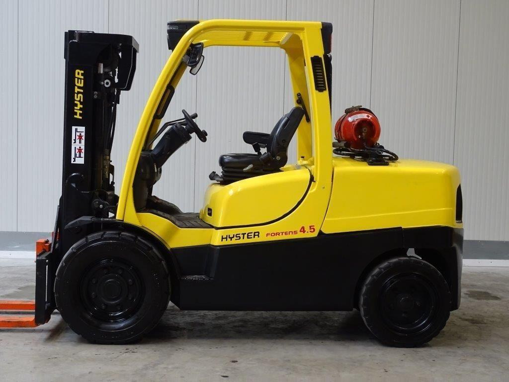Hyster H4.5FT6 - Container-Indoor-Stapler -TRIPLEX - Chariot élévateur: photos 1 Hyster H4.5FT6 - Container-Indoor-Stapler -TRIPLEX - Chariot élévateur: photos 1