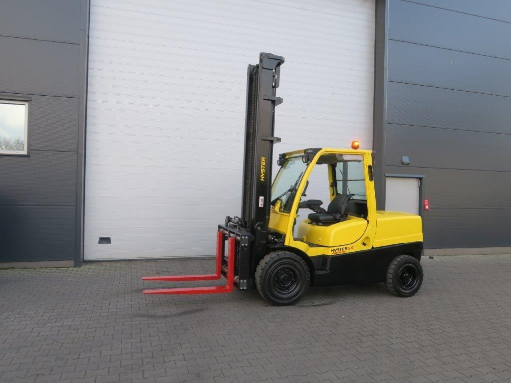 Hyster H5.0FT - Chariot élévateur diesel: photos 1 Hyster H5.0FT - Chariot élévateur diesel: photos 1