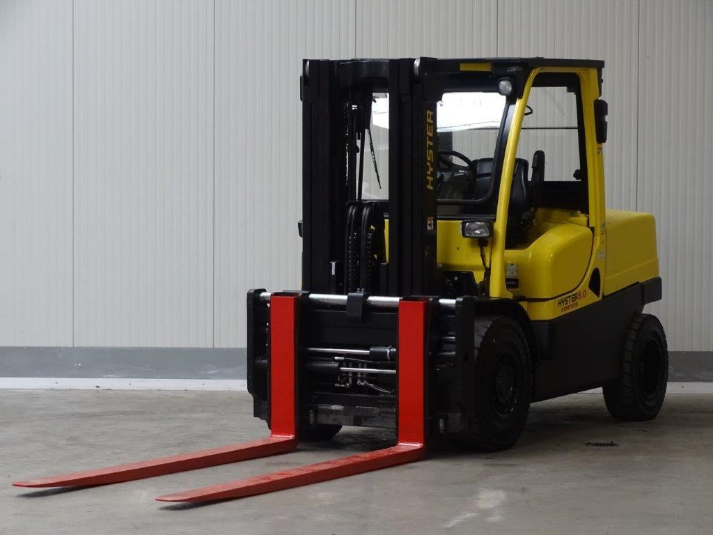 Hyster H5.0FT - Container-Indoor-Stapler -TRIPLEX - Chariot élévateur diesel: photos 1 Hyster H5.0FT - Container-Indoor-Stapler -TRIPLEX - Chariot élévateur diesel: photos 1