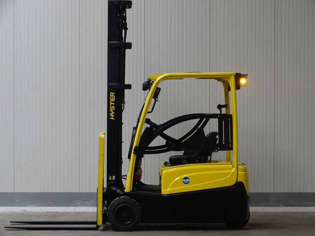 Hyster J2.0XNT - Chariot élévateur électrique: photos 3 Hyster J2.0XNT - Chariot élévateur électrique: photos 3