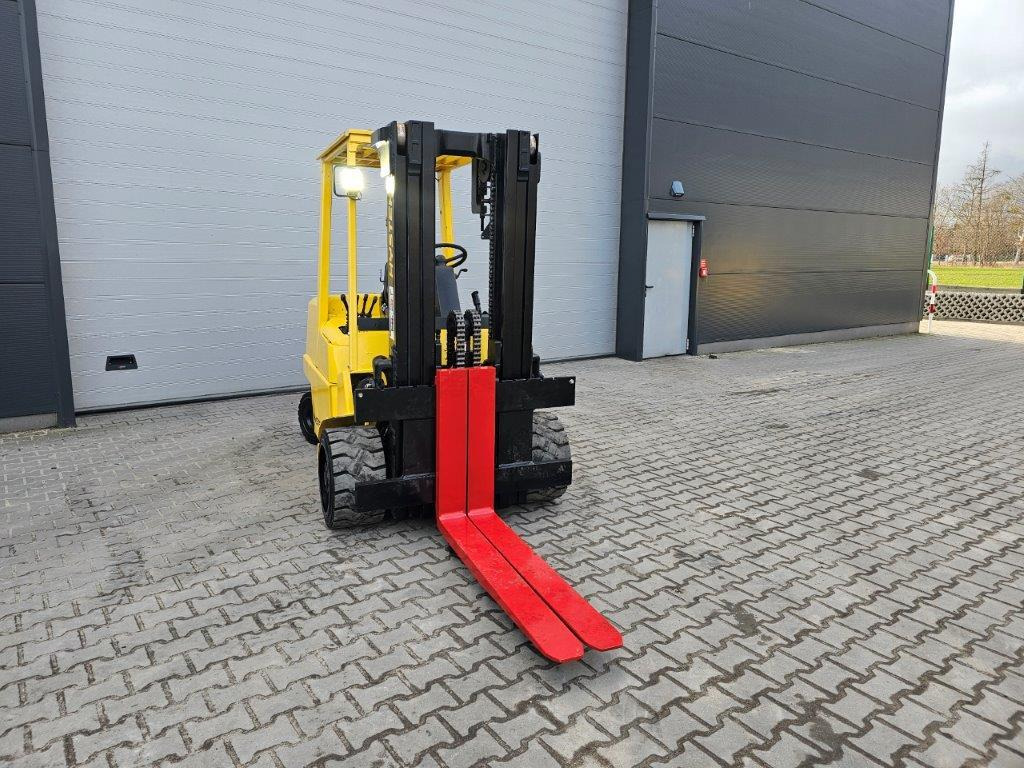 Hyster S5.50XM - Container-Indoor-Stapler - Kompaktstapler - - Chariot élévateur diesel: photos 4 Hyster S5.50XM - Container-Indoor-Stapler - Kompaktstapler - - Chariot élévateur diesel: photos 4
