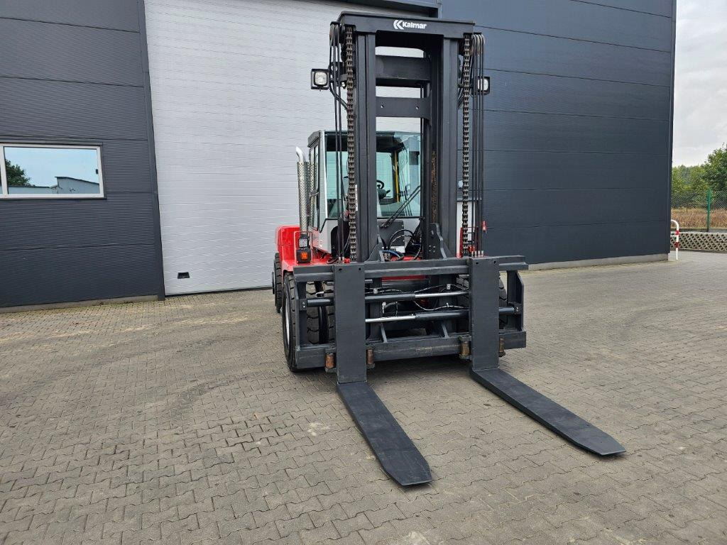 Kalmar DCE120-12 - Chariot élévateur diesel: photos 4 Kalmar DCE120-12 - Chariot élévateur diesel: photos 4