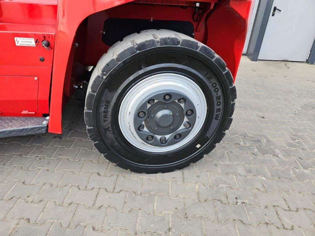 Chariot porte-conteneur Kalmar DCG120-6: photos 10
