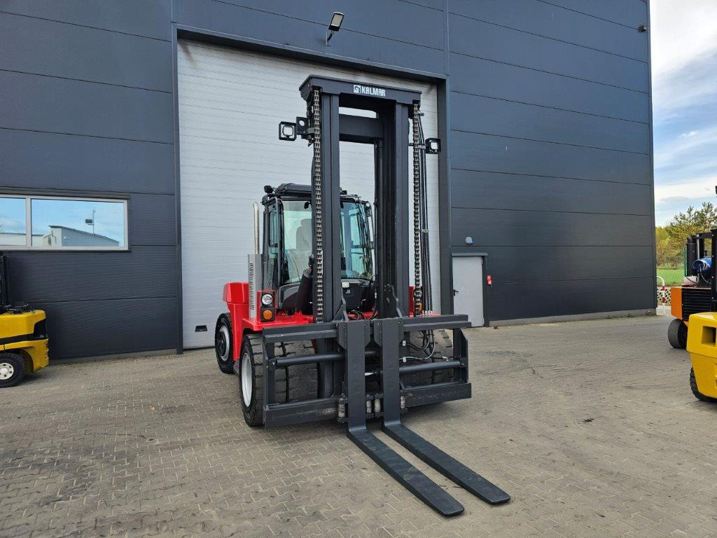 Chariot porte-conteneur Kalmar DCG120-6: photos 6