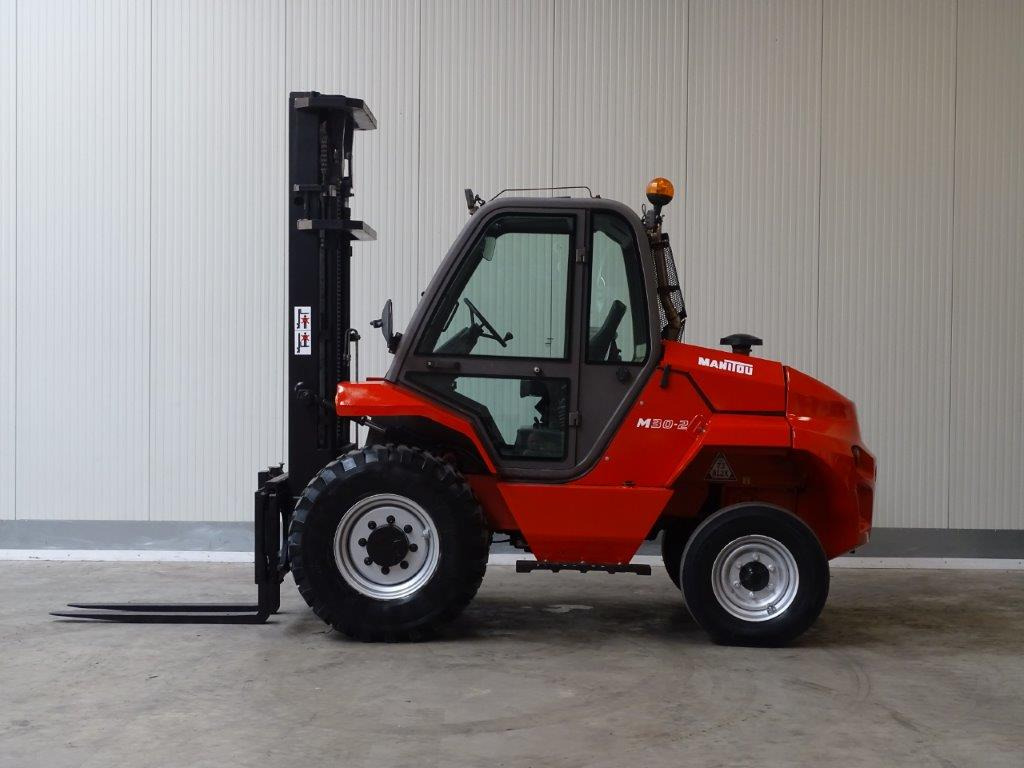 Manitou M30 - TRIPLEX - Chariot tout terrain: photos 3 Manitou M30 - TRIPLEX - Chariot tout terrain: photos 3