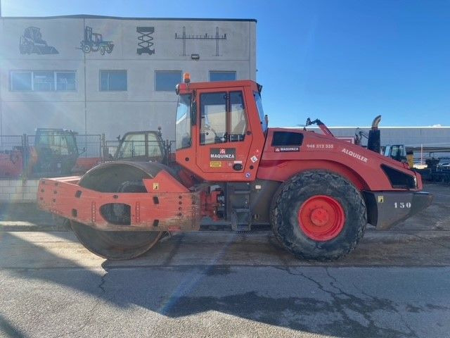 BOMAG BW219D4 - Compacteur à pieds de mouton/ Monocylindre: photos 5 BOMAG BW219D4 - Compacteur à pieds de mouton/ Monocylindre: photos 5