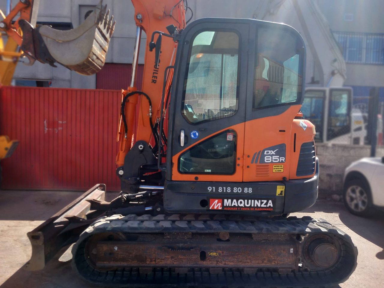 DOOSAN DX85R-3 - Mini pelle: photos 1 DOOSAN DX85R-3 - Mini pelle: photos 1