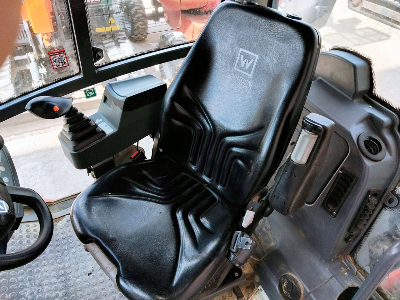 Compacteur à pieds de mouton/ Monocylindre HAMM H16i: photos 16