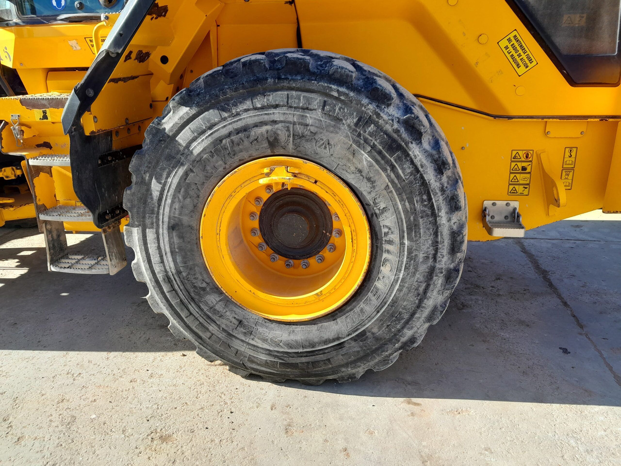 Chargeuse sur pneus JCB 457ZX: photos 18