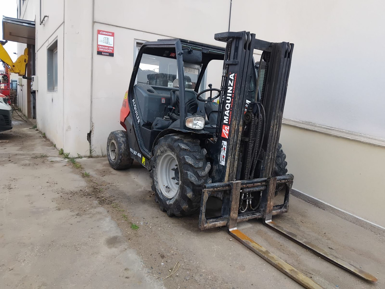 MANITOU MC18.4 D - Chariot élévateur diesel: photos 3 MANITOU MC18.4 D - Chariot élévateur diesel: photos 3