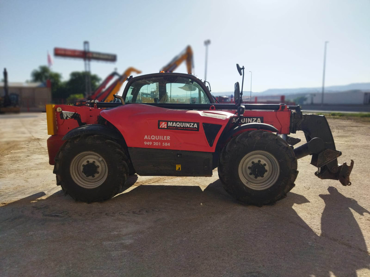 MANITOU MT1335 EASY 75D - Chariot télescopique: photos 1 MANITOU MT1335 EASY 75D - Chariot télescopique: photos 1