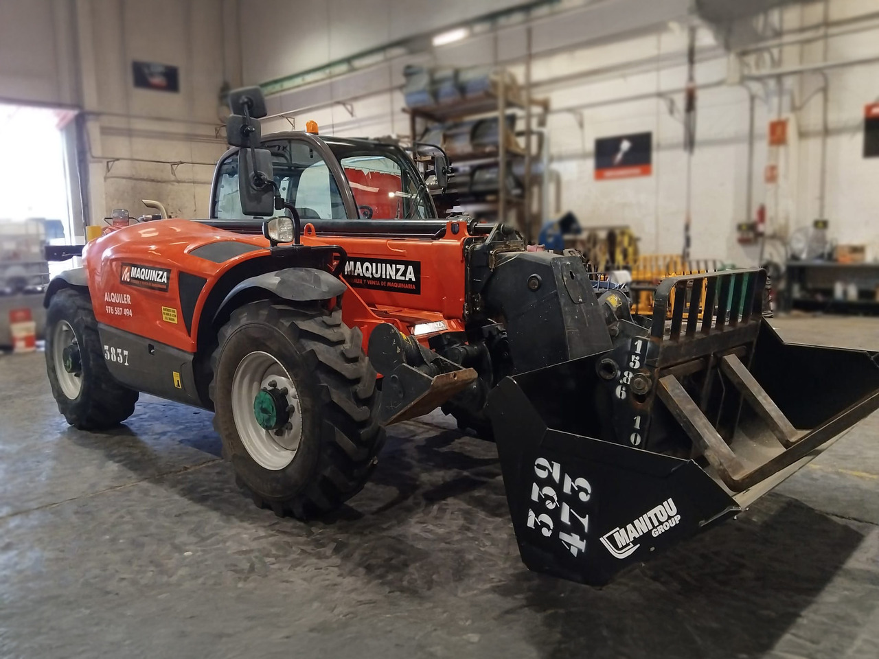 MANITOU MT1335 EASY - Chariot télescopique: photos 4 MANITOU MT1335 EASY - Chariot télescopique: photos 4