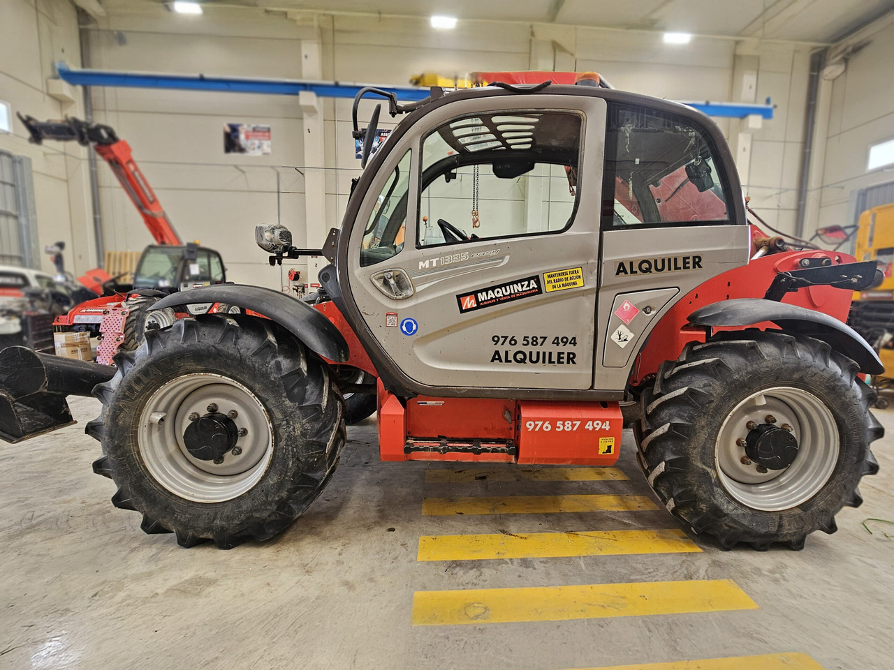 MANITOU MT1335 EASY - Chariot télescopique: photos 1 MANITOU MT1335 EASY - Chariot télescopique: photos 1