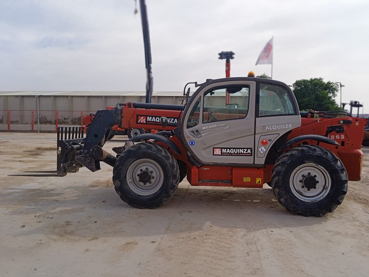 MANITOU MT1335 EASY - Chariot télescopique: photos 1 MANITOU MT1335 EASY - Chariot télescopique: photos 1